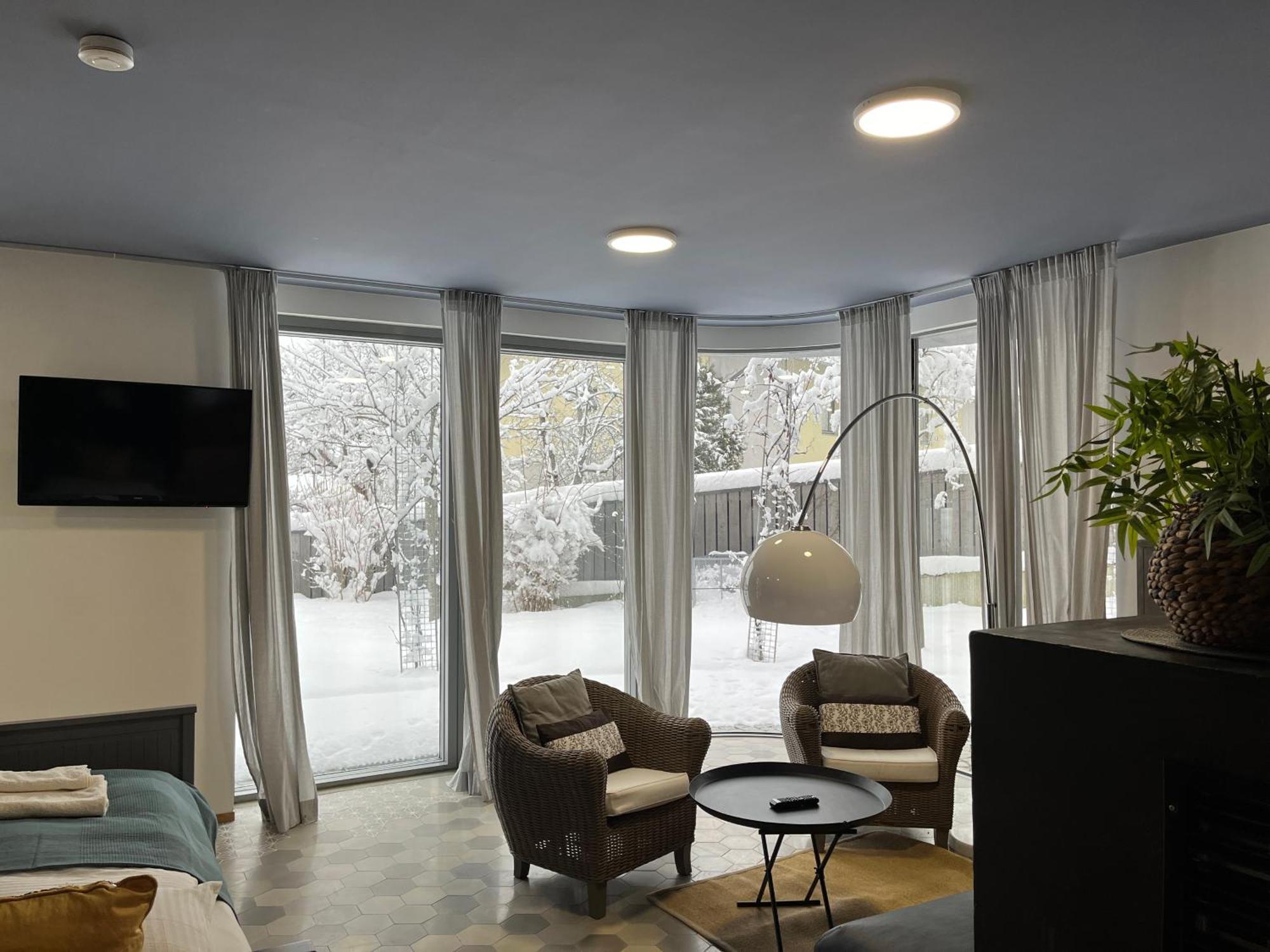 Omyxl Apartment