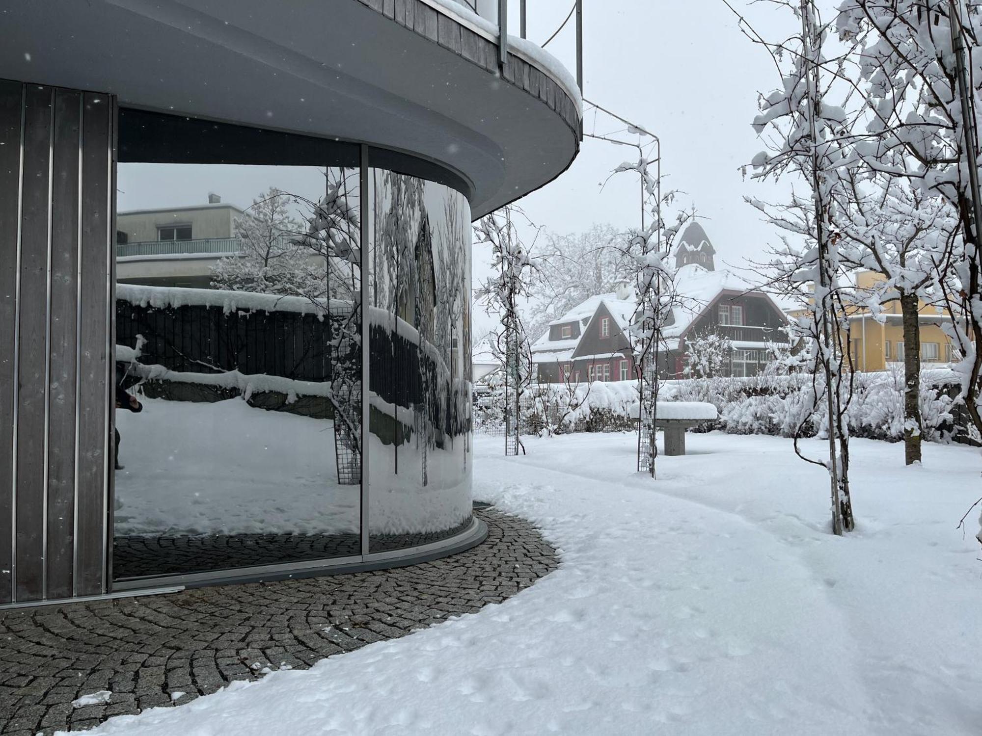 Omyxl Apartment